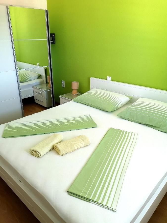 Apartment Vucic Makarska Eksteriør billede