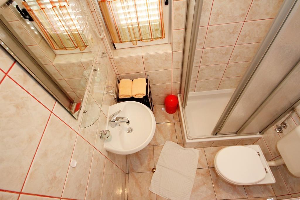 Apartment Vucic Makarska Værelse billede