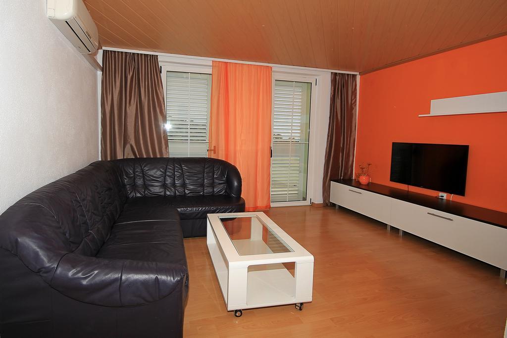 Apartment Vucic Makarska Eksteriør billede