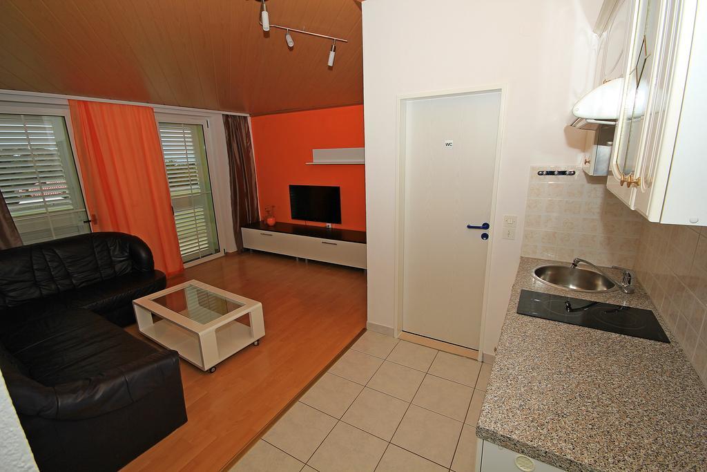 Apartment Vucic Makarska Eksteriør billede