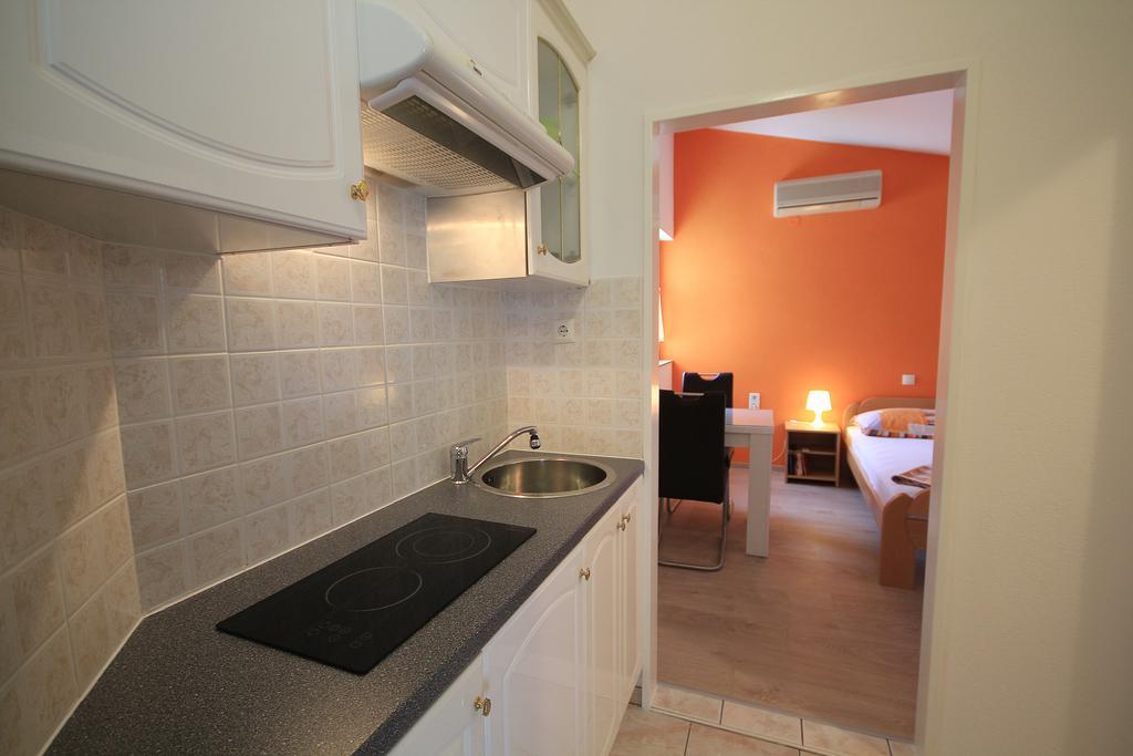 Apartment Vucic Makarska Eksteriør billede